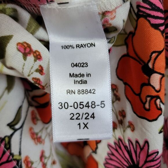 New Ellos Tiered Floral V-Neck Tunic Size 22/24 1X - Picture 6 of 7